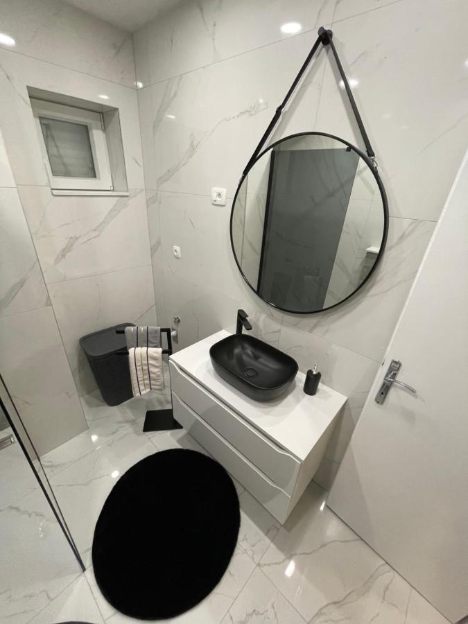 Apartman Iko Makarska Buitenkant foto