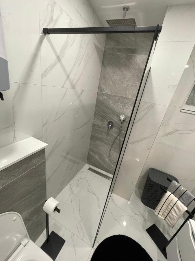 Apartman Iko Makarska Buitenkant foto
