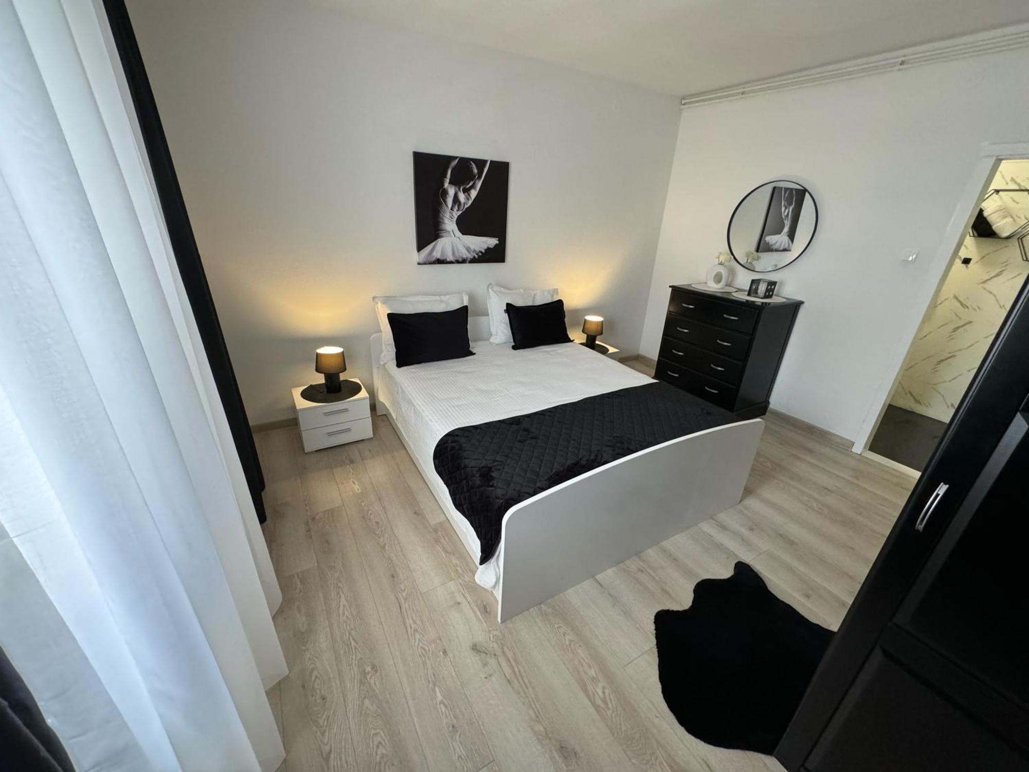 Apartman Iko Makarska Buitenkant foto